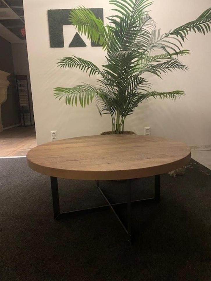 Paris salon tafel ( eikenblad) met onderstel metaal, Huis en Inrichting, Tafels | Salontafels, Zo goed als nieuw, Minder dan 50 cm