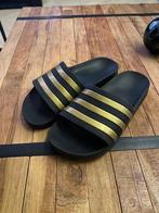 Gouden Adidas slippers maat 37, Overige typen, Jongen of Meisje, Ophalen of Verzenden, Zo goed als nieuw