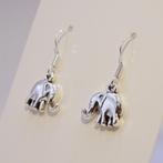 Olifant oorbellen, Sieraden, Tassen en Uiterlijk, Oorbellen, Verzenden, Nieuw, Overige materialen, Hangers
