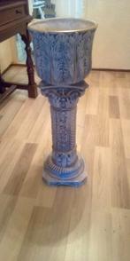 Porceleinen zuil met bloempot, Ophalen