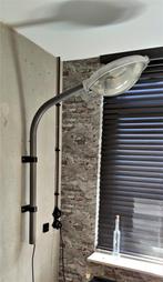 Industriële Philips wandlamp, Ophalen, Gebruikt, Glas, Vintage, industrieel