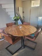 Mooie mango tafel rond / hout met zwarte stalen poot, Huis en Inrichting, Tafels | Eettafels, Gebruikt, Rond, Ophalen of Verzenden