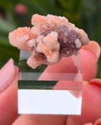 Roze chalcedoon op sokkel, Ophalen of Verzenden, Zo goed als nieuw