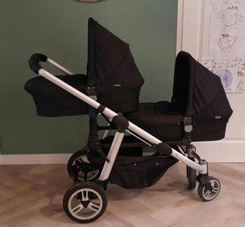 Tweeling kinderwagen  beschikbaar voor biedingen