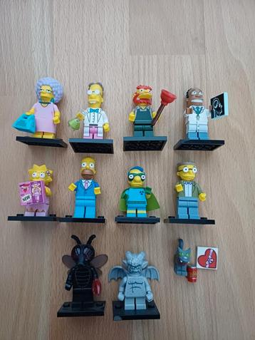 Lego Simpsons minifiguren + 2 andere  beschikbaar voor biedingen