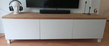 ikea tv kast met steigerhout beschikbaar voor biedingen