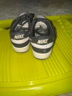 Nike dunk, Ophalen of Verzenden, Zo goed als nieuw, Jongetje of Meisje, Schoentjes