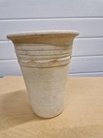 bloempot creme vaas model, Huis en Inrichting, Ophalen of Verzenden