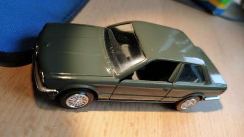 BMW 323i, 1985, van GAMA, nieuwstaat, met doosje, Hobby en Vrije tijd, Modelauto's | 1:43, Zo goed als nieuw, Auto, Gama, Ophalen of Verzenden