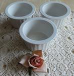 3 Wit porseleinen soufflé schaaltjes, Huis en Inrichting, Ophalen of Verzenden, -, -, -