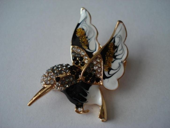 Kolibrie broche, Sieraden, Tassen en Uiterlijk, Broches, Nieuw, Overige materialen, Overige kleuren, 4 tot 7 cm, Met strass, Ophalen of Verzenden