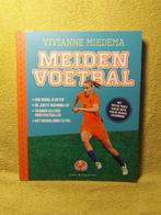 Meidenvoetbal - Vivianne Miedema. Oranje Leeuwinnen., Ophalen of Verzenden, Zo goed als nieuw