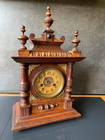 Junghans antieke tafelklok ca. 1866 beschikbaar voor biedingen