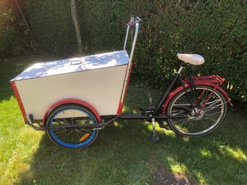 Bakfiets  beschikbaar voor biedingen
