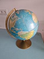 Vintage globe aardbol, Huis en Inrichting, Woonaccessoires | Wereldbollen, Ophalen of Verzenden, Gebruikt