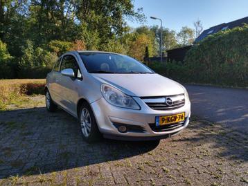 Loop sloop voor onderdelen of opknapper Opel Corsa D 1.2 beschikbaar voor biedingen