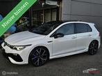 Volkswagen Golf 2.0 TSI R 4Motion Performance Akrapovic/Pano, Zwart, 4 cilinders, 1984 cc, 320 pk