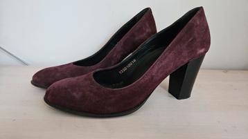 Fred de la Bretoniere pumps, aubergine paars suède,  maat 41 beschikbaar voor biedingen