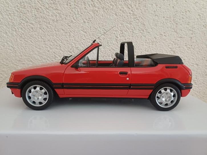 Peugeot 205 CTI 1.9 Cabriolet ottomobile OT600 NIEUW in OVP!, Hobby en Vrije tijd, Modelauto's | 1:18, Nieuw, Auto, OttOMobile