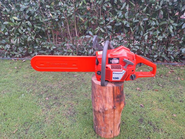 Husqvarna 136, Tuin en Terras, Hand-tuingereedschap, Ophalen