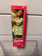 Vintage Superstar Barbie Chic NRFB jaren 80 NRFB spaans, Ophalen of Verzenden, Zo goed als nieuw, Barbie