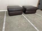 Set van 2 leren poefs, Ophalen, Gebruikt, Vierkant, 50 tot 75 cm