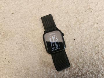 Apple Watch Series 10 + Sportband beschikbaar voor biedingen