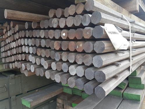 175 STUKS HARDHOUTEN 8 KANT PALEN 40X40 MM X 300 CM, Tuin en Terras, Palen, Balken en Planken, Nieuw, Palen, 250 cm of meer, Hardhout