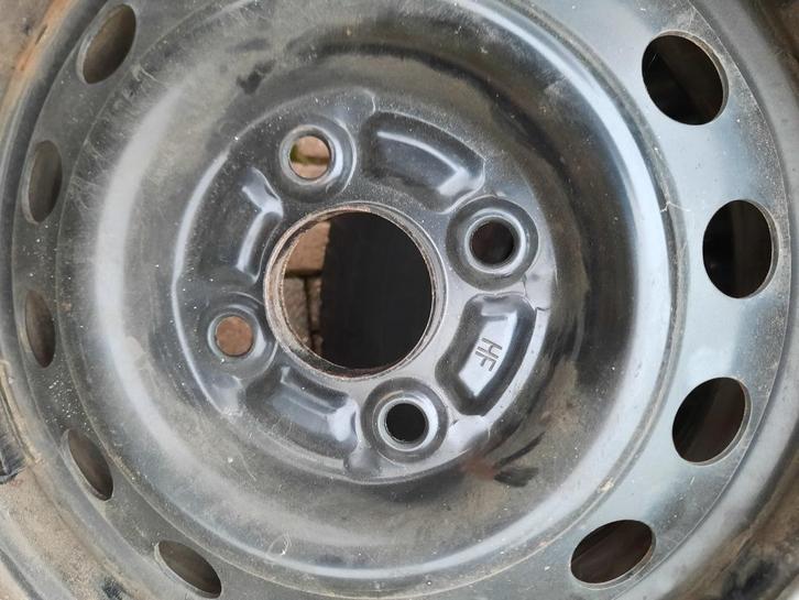 set winterbanden op stalen velgen, Hobby en Vrije tijd, Overige Hobby en Vrije tijd, Zo goed als nieuw, Ophalen