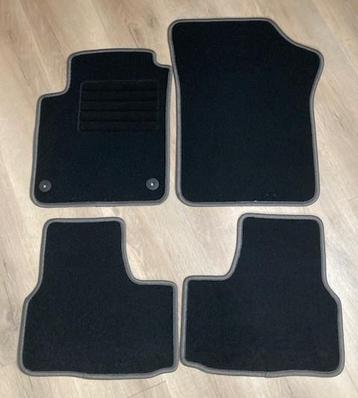 Mattenset voor een Volkswagen UP beschikbaar voor biedingen