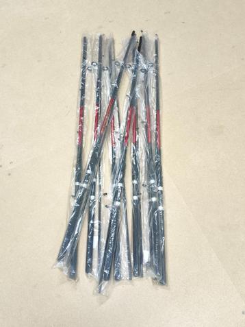 Partij 8x regulus spinhengels 2,40 meter 40-80 gram beschikbaar voor biedingen