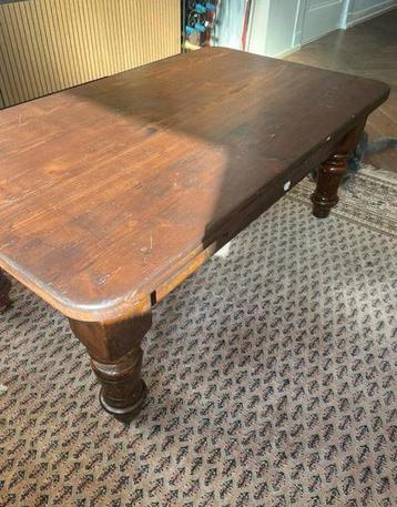 Salontafel beschikbaar voor biedingen