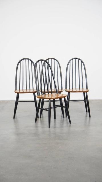 Set van 4 vintage houten design stoelen beschikbaar voor biedingen