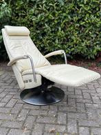 Prominent sta op relax fauteuil op accu ZGAN, Huis en Inrichting, Fauteuils, Ophalen of Verzenden, Zo goed als nieuw, Leer, 50 tot 75 cm