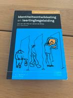 Identiteitsontwikkeling en leerlingbegeleiding, Jos van der Wal; Jacob de Wilde; Ineke de Mooij, Verzenden, Ontwikkelingspsychologie