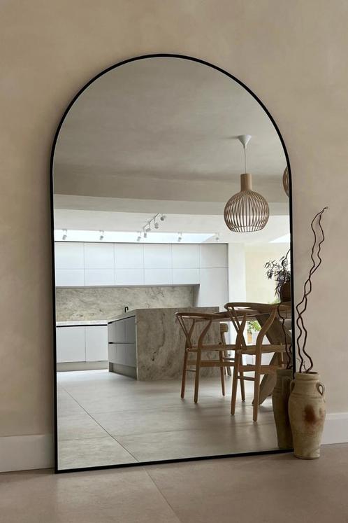 Grote Staande Spiegel Ovaal 180x100 !! ACTIE !!, Huis en Inrichting, Woonaccessoires | Spiegels, Zo goed als nieuw, 150 tot 200 cm