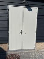 Openslaande hardhouten schuurdeur met kozijn en dorpel, Doe-het-zelf en Verbouw, Ophalen, Zo goed als nieuw, Hout, Deurkozijn