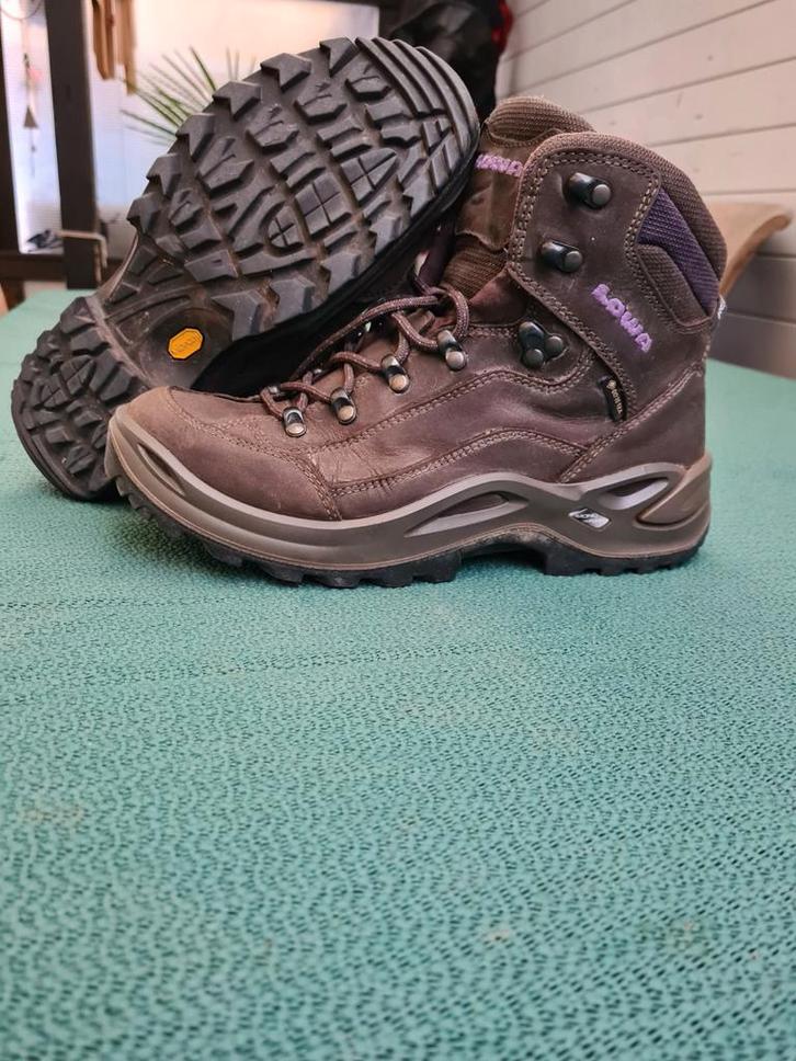 Lowa Wandelschoenen - Maat 41- Bruin, Kleding | Dames, Schoenen, Zo goed als nieuw, Wandelschoenen, Bruin, Ophalen of Verzenden