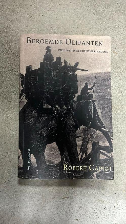 Robert Capiot - Beroemde olifanten, Boeken, Dieren en Huisdieren, Zo goed als nieuw, Ophalen of Verzenden