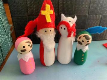 Pegdolls Sinterklaas en pieten beschikbaar voor biedingen