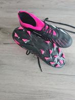 Voetbalschoenen, Sport en Fitness, Voetbal, Ophalen of Verzenden, Zo goed als nieuw, Schoenen