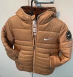 Te koop Nike jas (jongens) maat 122., Kleding | Heren, Jassen | Winter, Ophalen of Verzenden, Zo goed als nieuw, Zwart