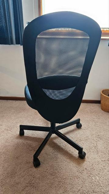 Ikea bureau BEKANT 60 x 140 cm + bureaustoel FLINTAN - afbeelding 11