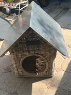 Leuk huisje voor honden of katten., Ophalen, Zo goed als nieuw