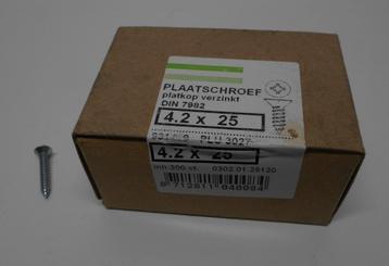 Partij met ca 6800 plaatschroeven, 4.2 x 25 mm beschikbaar voor biedingen