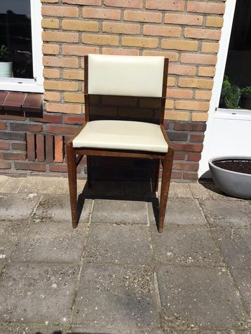 Vintage Retro Eetkamerstoel beschikbaar voor biedingen