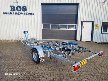 Te Huur :Boottrailers 1800 kg geremd,, div.uitvoeringen beschikbaar voor biedingen
