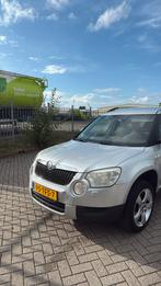 Skoda Yeti 1.2 TSI 105pk 2012 Grijs, Auto's, Voorwielaandrijving, 4 cilinders, Origineel Nederlands, SUV of Terreinwagen