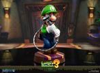 Luigi's Mansion 3 - Luigi PVC Statue 23 cm (Nieuw), Spelcomputers en Games, Games | Overige, Nieuw, Ophalen of Verzenden