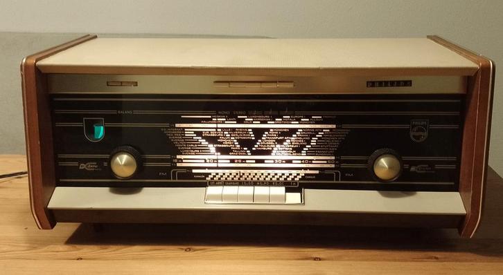 Philips B5X04A Stereo bi ampli Buizenradio - Werkend! plano, Antiek en Kunst, Antiek | Tv's en Audio, Ophalen of Verzenden